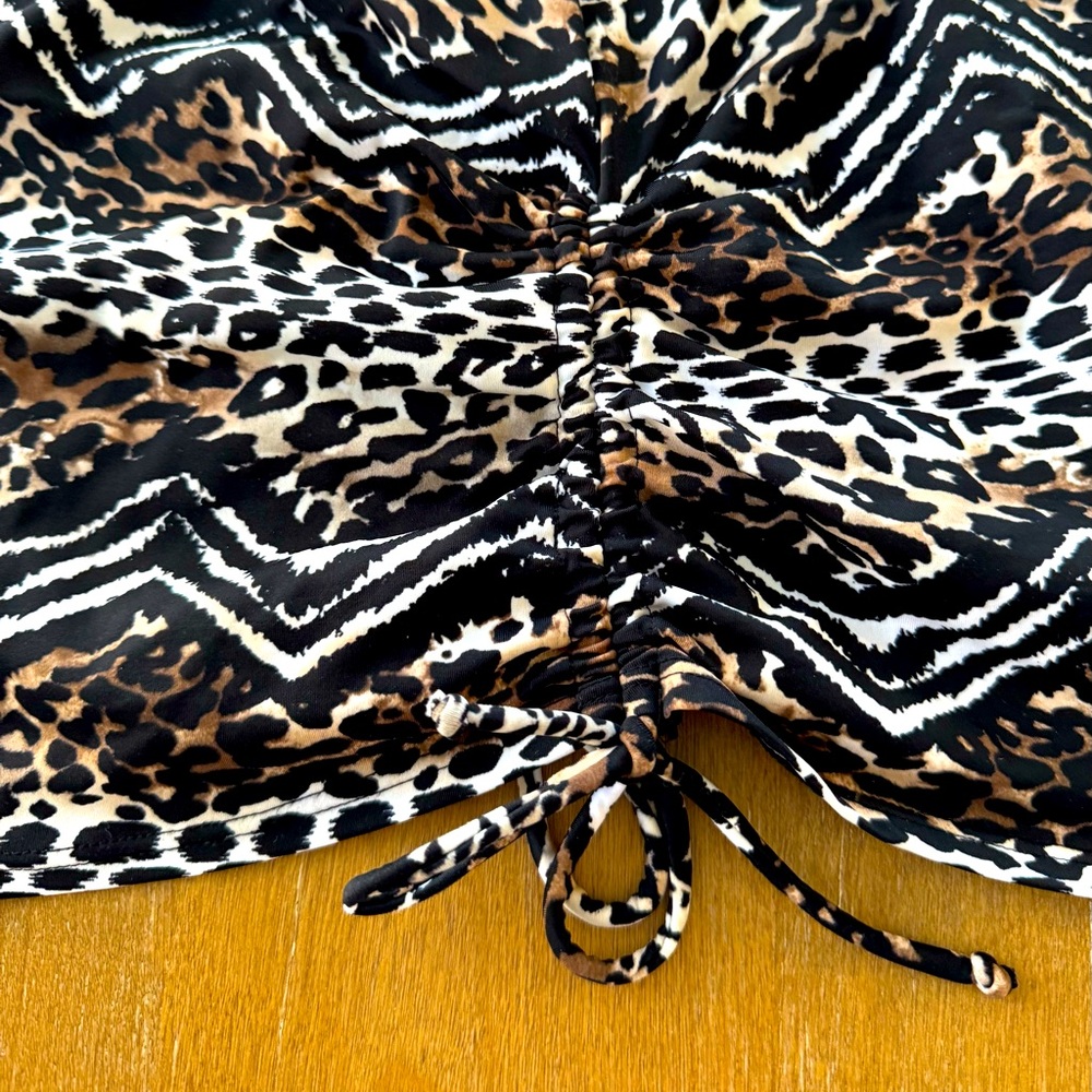 Women’s Trimshaper Leopard Print Tankini Top - Picture 4 of 6